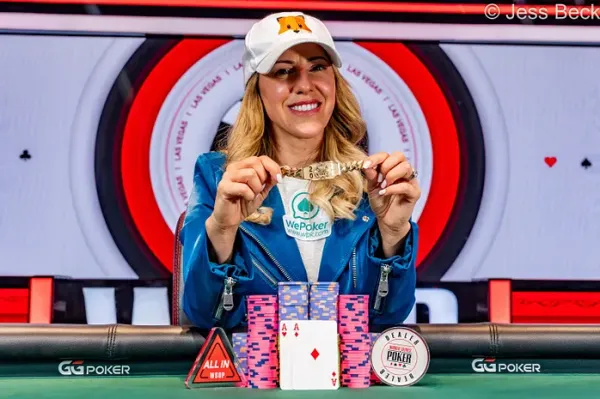 Kristen Foxen tras ganar el evento High Roller de la WSOP