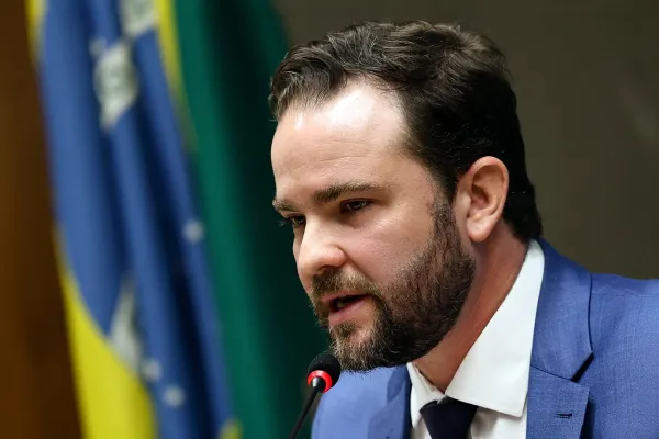 Dario Durigan, ministro de Hacienda de Brasil, durante el anuncio sobre la publicacin de expedientes de licencias de apuestas