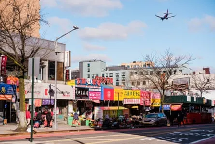 Vista de Main Street en Flushing, zona señalada por vecinos preocupados por el nuevo casino