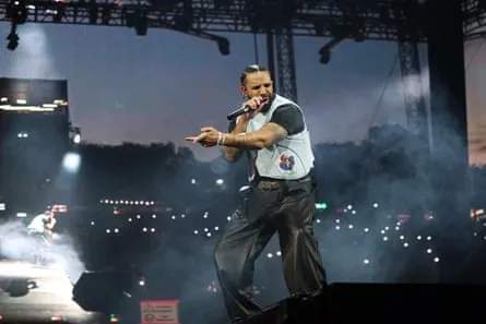 Drake actúa en el festival Wireless de Londres en 2025